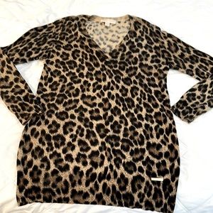 Michael  Michael Kors size M V- neck lightweight sweater very soft/ flattering.